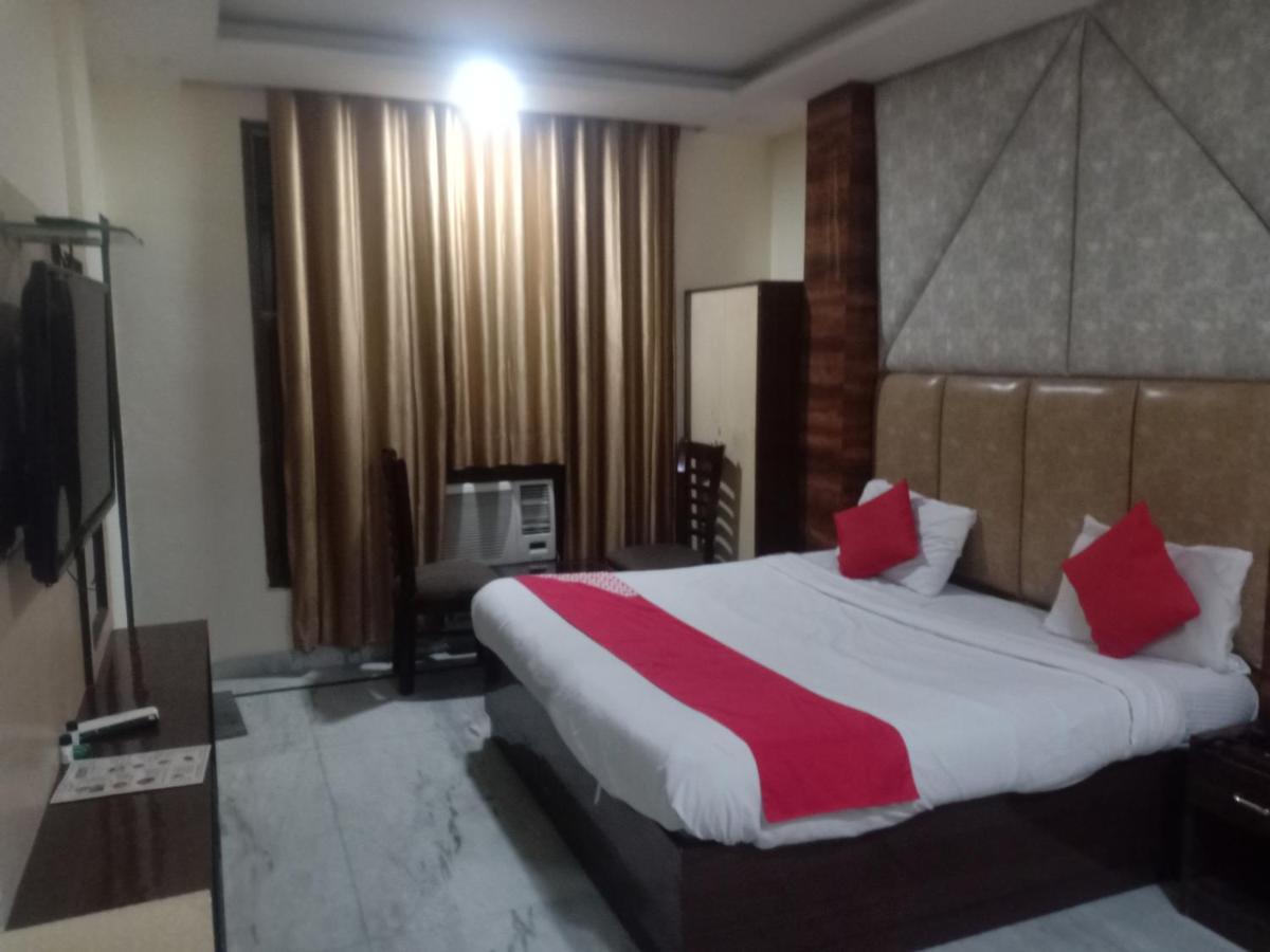Hotel Aerotech Suite New Delhi Eksteriør bilde