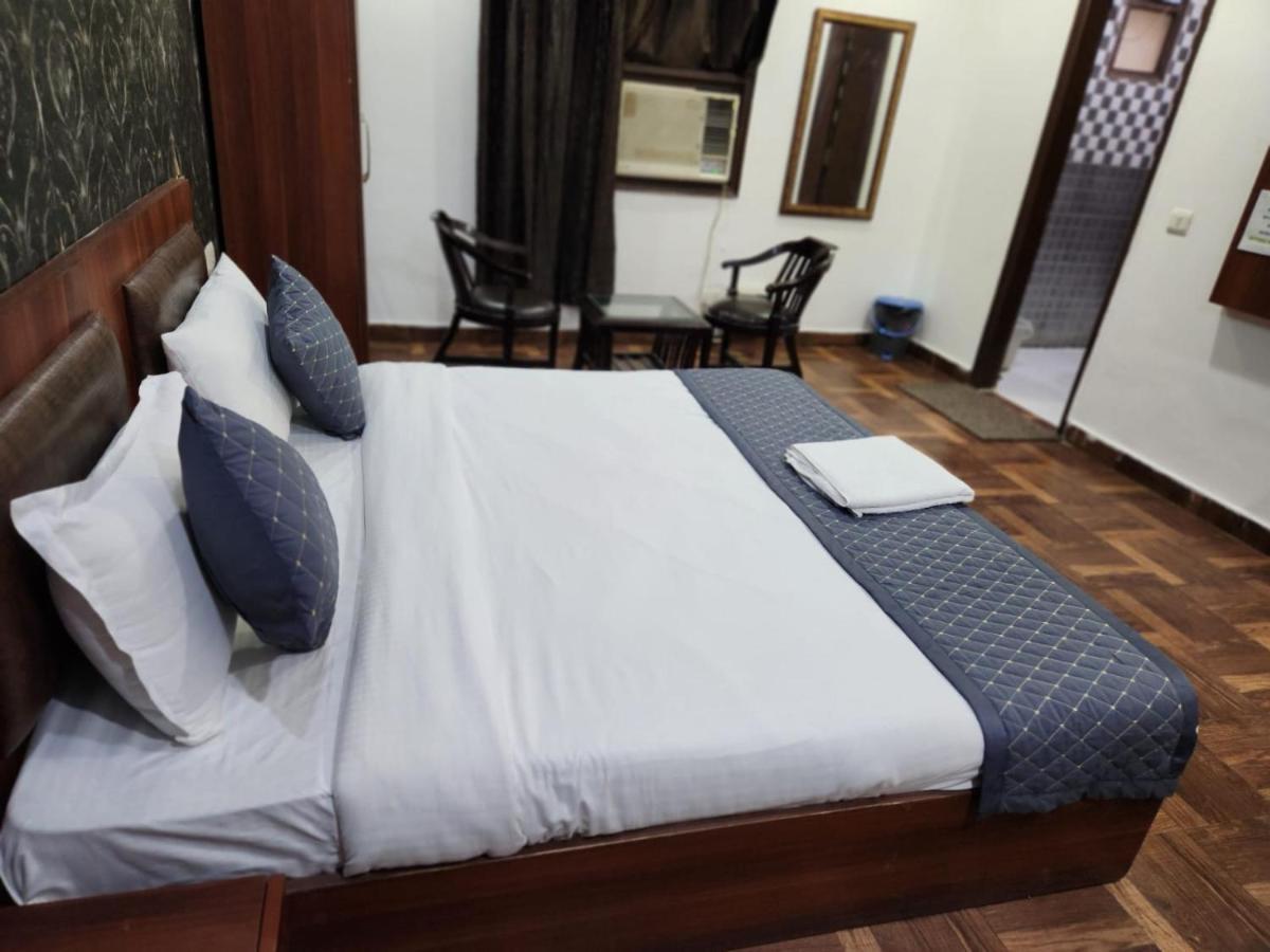 Hotel Aerotech Suite New Delhi Eksteriør bilde