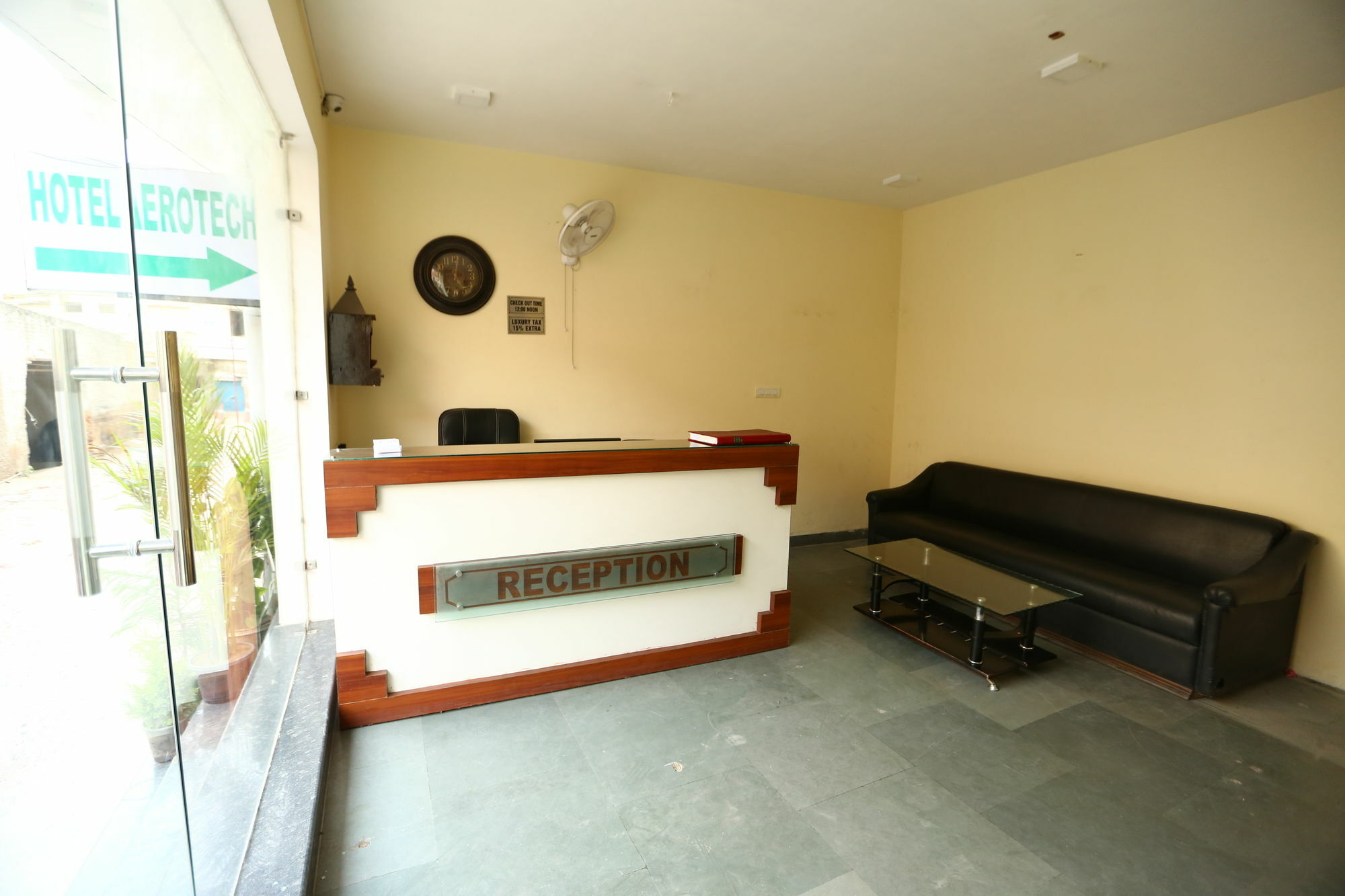 Hotel Aerotech Suite New Delhi Eksteriør bilde