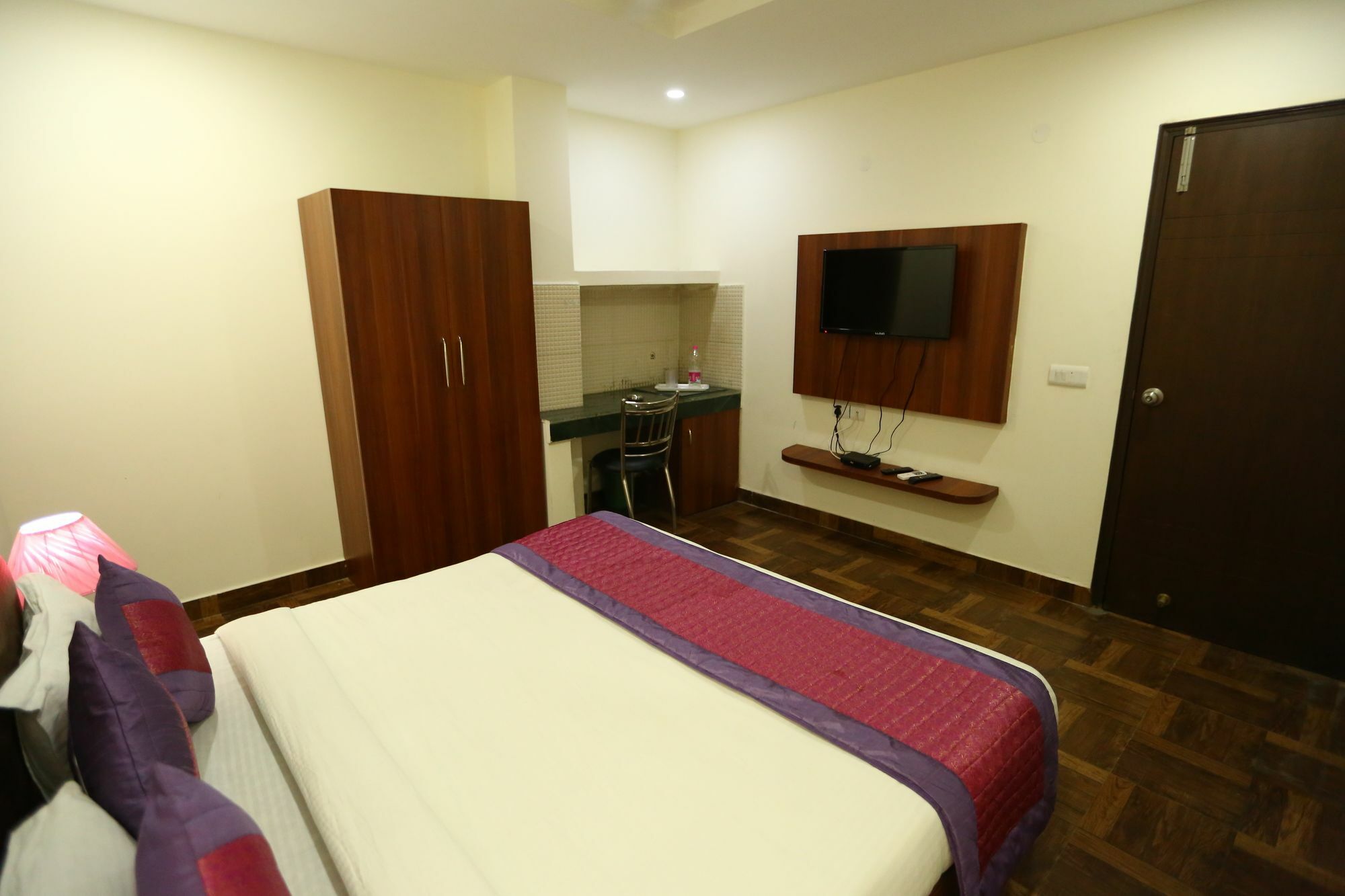 Hotel Aerotech Suite New Delhi Eksteriør bilde